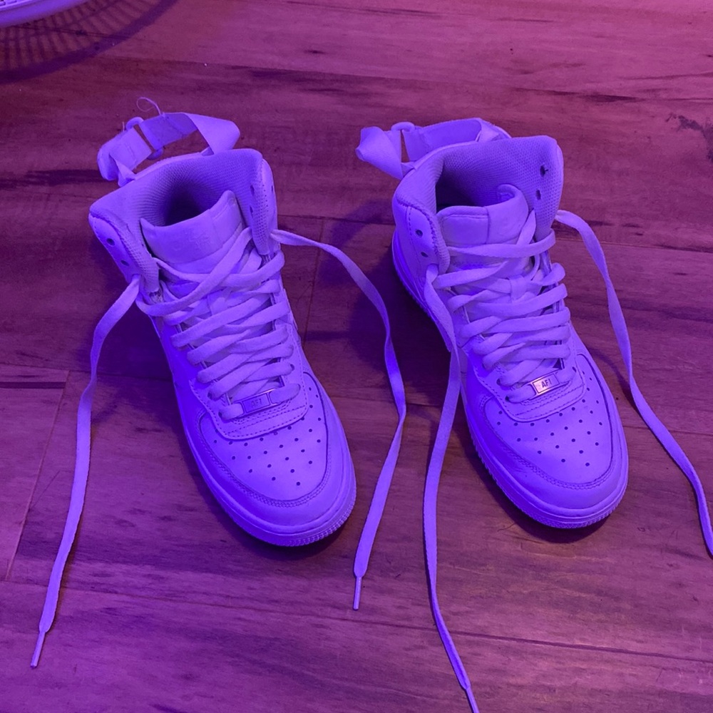High top Air Force‘s